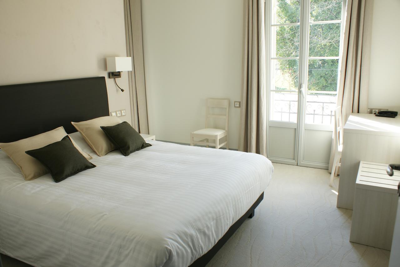 Saint-Pey-de-Castets Logis- Hotel Spa Restaurant L'Epicurial חדר תמונה