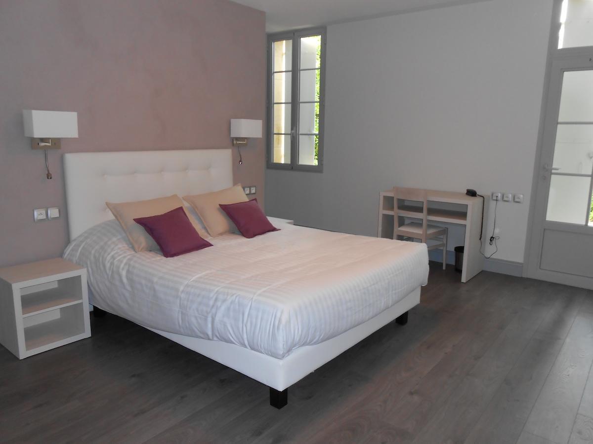 Saint-Pey-de-Castets Logis- Hotel Spa Restaurant L'Epicurial חדר תמונה