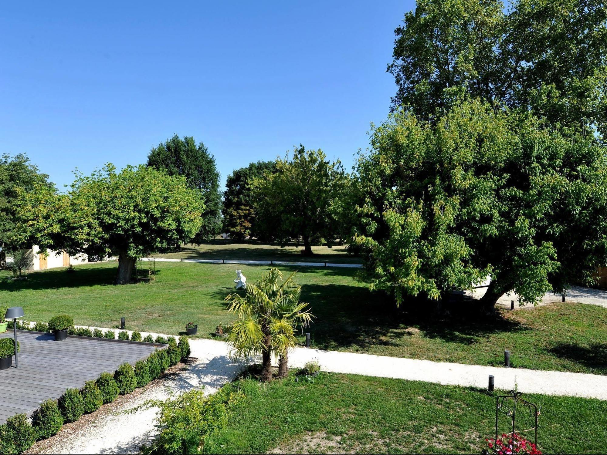 Saint-Pey-de-Castets Logis- Hotel Spa Restaurant L'Epicurial מראה חיצוני תמונה