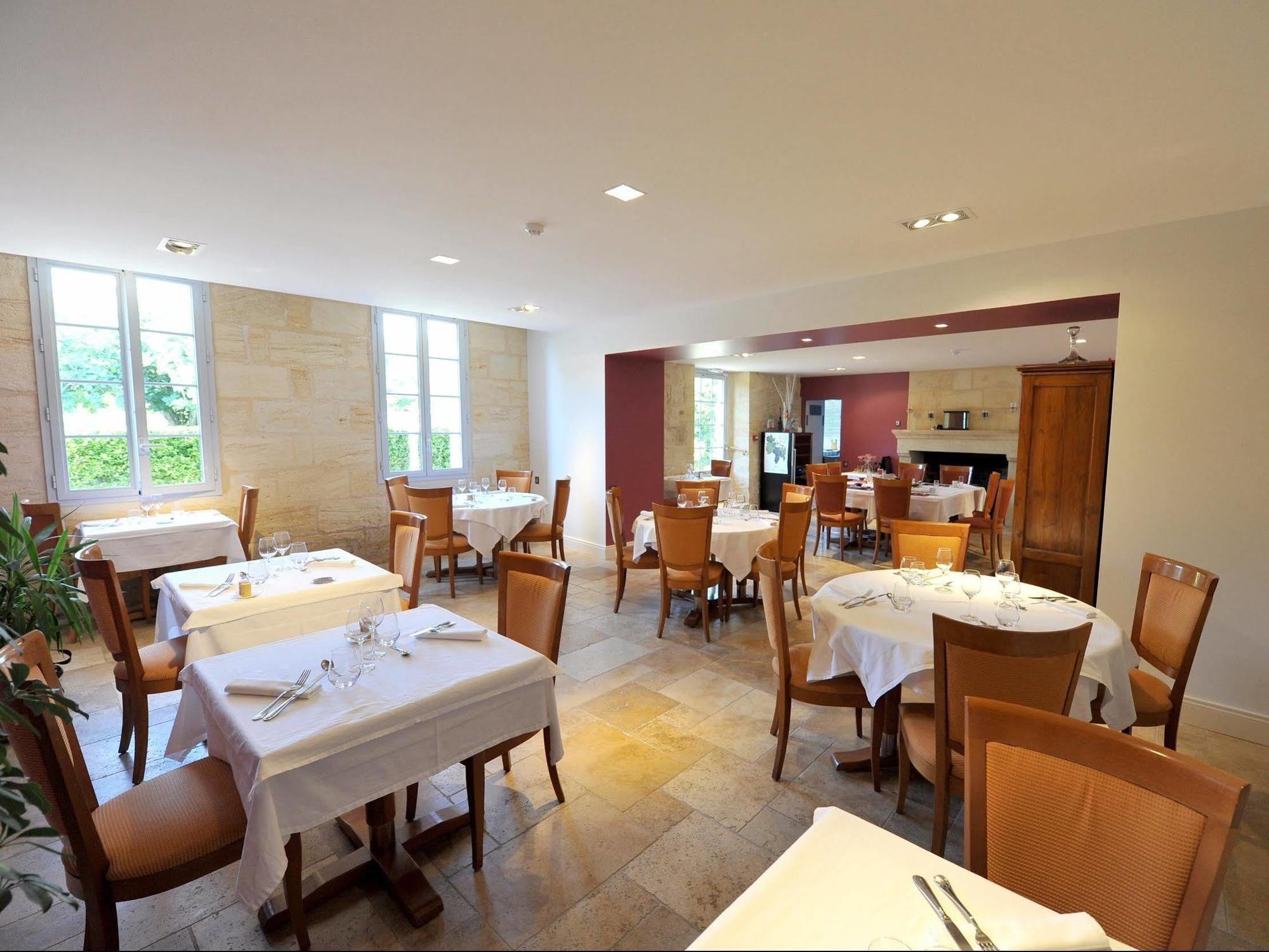 Saint-Pey-de-Castets Logis- Hotel Spa Restaurant L'Epicurial מראה חיצוני תמונה